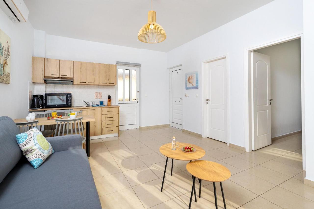Sun Beach Apartments 加藤-达拉特索 外观 照片