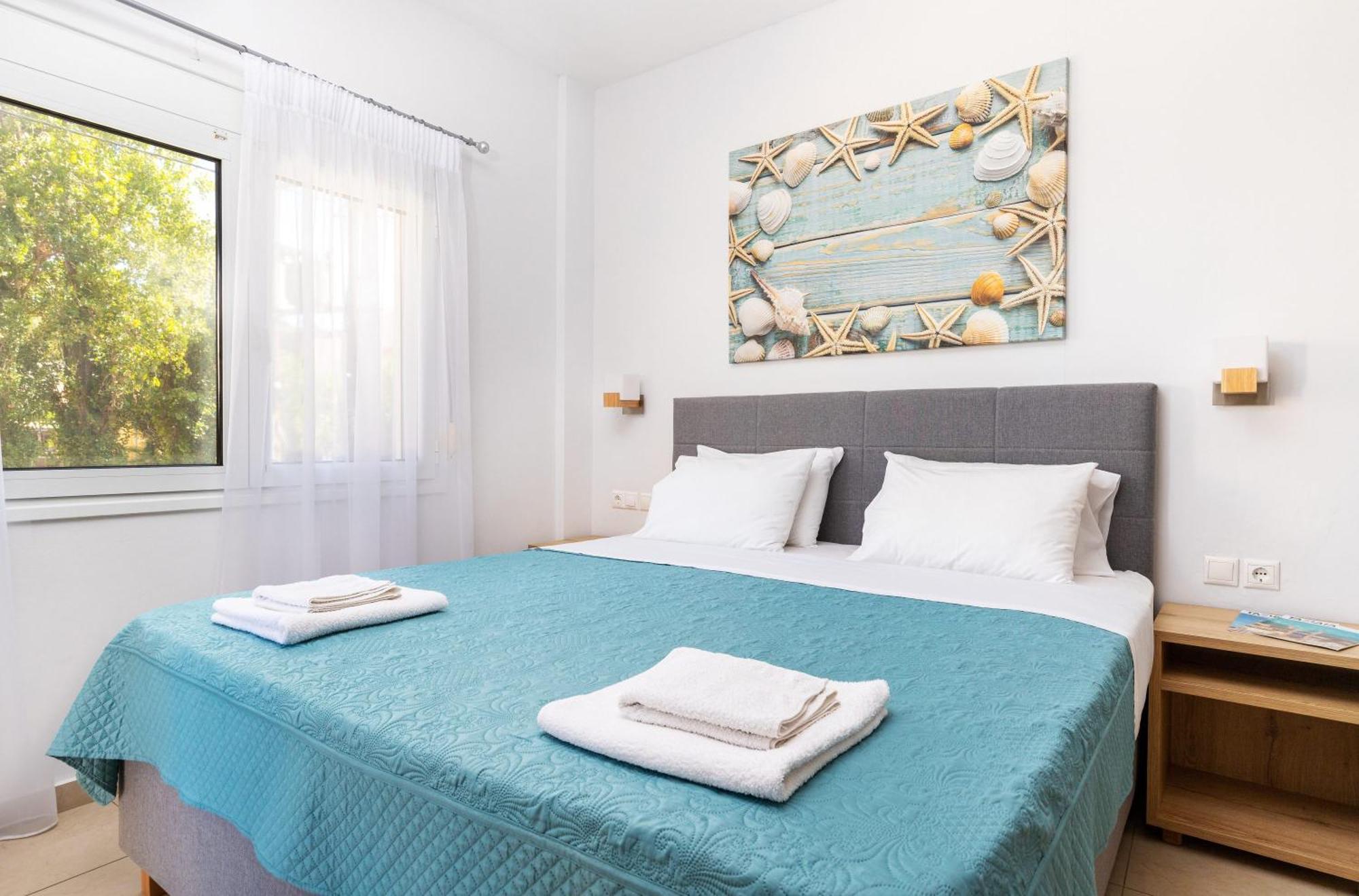 Sun Beach Apartments 加藤-达拉特索 客房 照片
